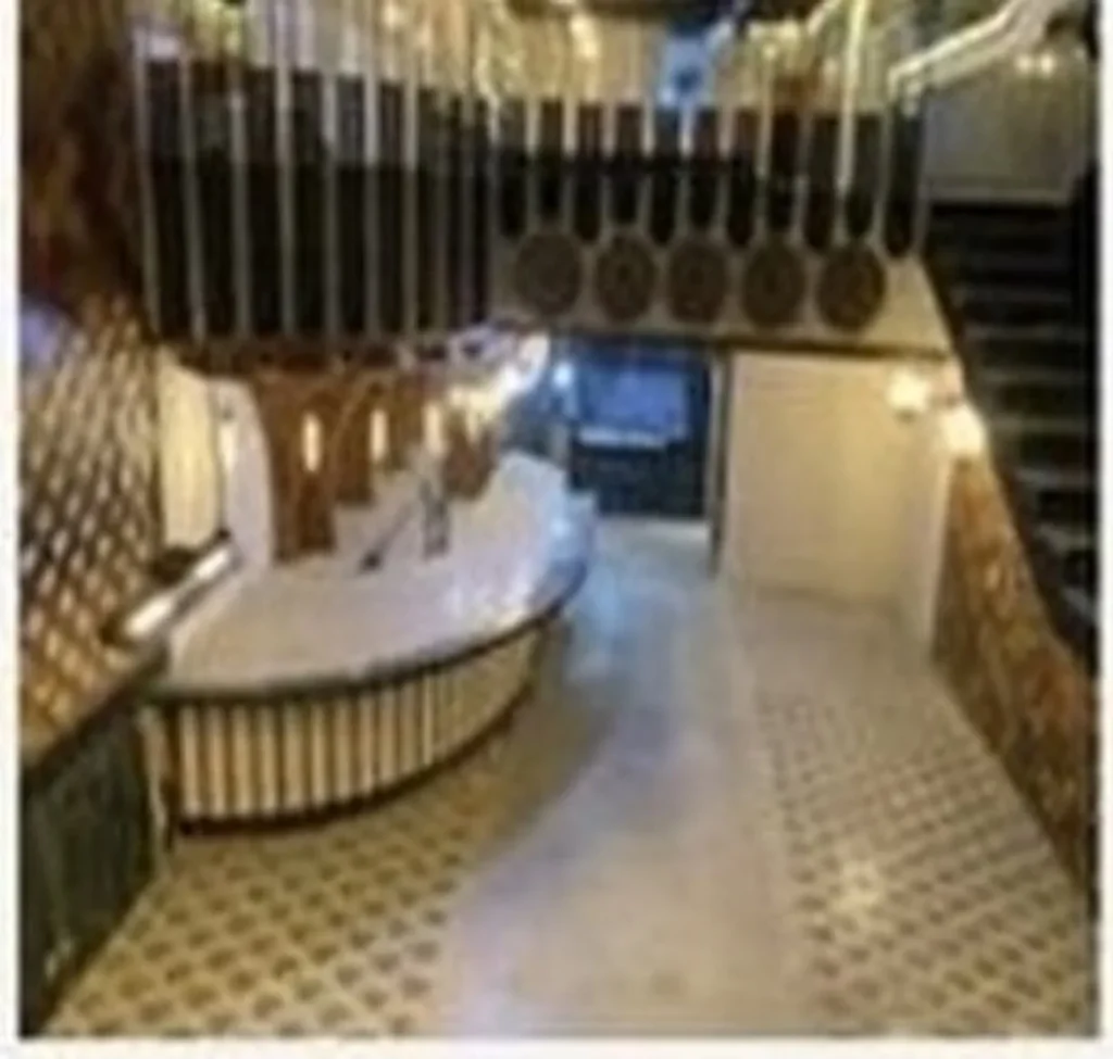Restaurant fit-out